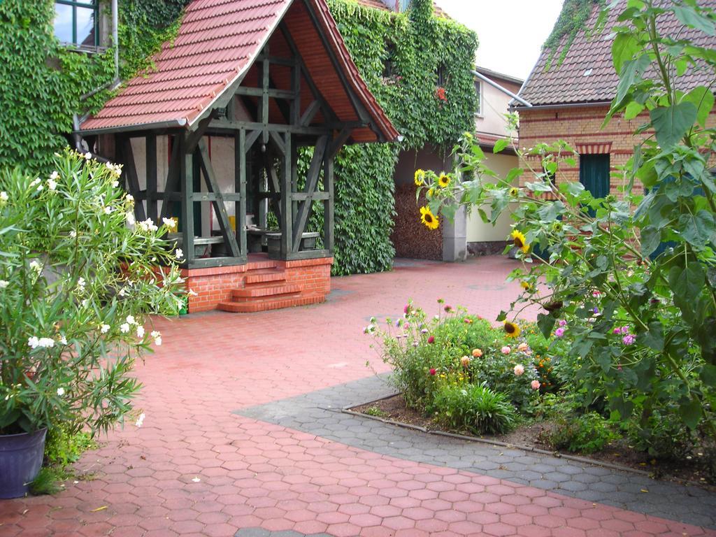 Ferienwohnung Auf Ehem. Alten Bauernhof Либенвальде Экстерьер фото
